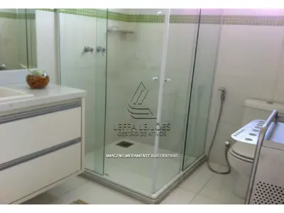 LOTE 001 - UMA CASA RESIDENCIAL, localizada na Rua Araújo Bastos, nº 126, Pitaçu, Salvador/Bahia