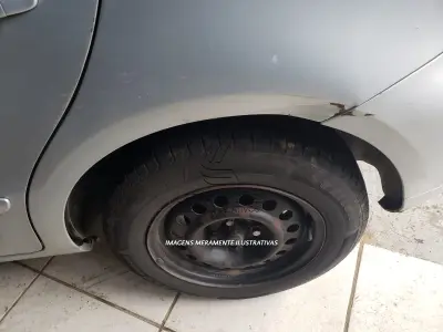 LOTE 003 - UM AUTOMÓVEL GOL 1.0 WOLKSWAGEM, ano/modelo 2009/2010