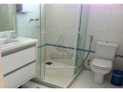 LOTE 001 - UMA CASA RESIDENCIAL, localizada na Rua Araújo Bastos, nº 126, Pitaçu, Salvador/Bahia