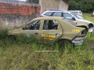 LOTE 071 - GM/PRISMA JOY