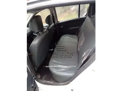 LOTE 052 - RENAULT/SAN DERO EXP 16HP