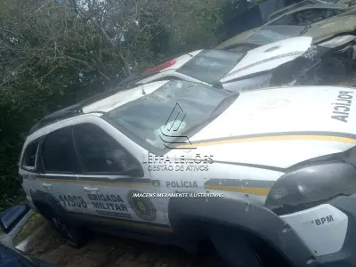 LOTE 113 - FIAT/WEEKEN D ADVENTURE