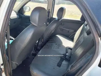 LOTE 214 - FIAT/WEEKEND ADVENTURE