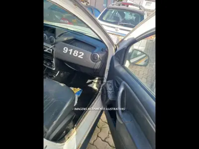 LOTE 190 - RENAULT/DUST ER 16 E 4X2