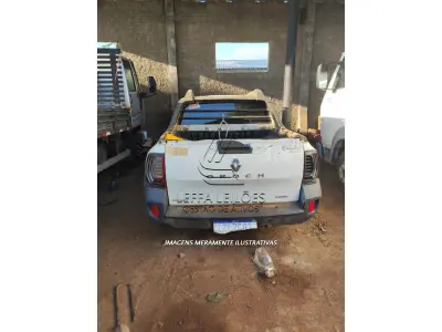 LOTE 004 - UM RENAULT DUSTER OROCH EXPRESSION, SCE, MOTOR 1.6, C120V, ANO 2019, MODELO 2020, PLACAS IZE-7C81