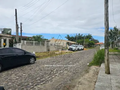 LOTE 001 - Um Imóvel Localizado na Praia Noiva do Mar em Xangrilá RS