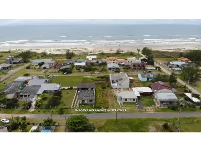 LOTE 003 - Um Terreno Urbano, Lote 14 Quadra 08, no Balneário Perola, em Arroio do Sal RS
