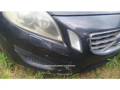 LOTE 001 - UM VEÍCULO MARCA I/VOLVO S60 2.0 T5 DYNA, PLACAS IYY-0038, ANO/MODELO 2011/2012, COR PRETA, GASOLINA