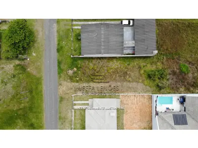 LOTE 003 - Um Terreno Urbano, Lote 14 Quadra 08, no Balneário Perola, em Arroio do Sal RS