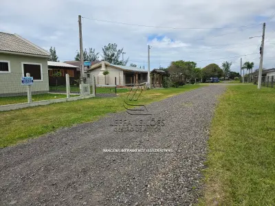 LOTE 003 - Um Terreno Urbano, Lote 14 Quadra 08, no Balneário Perola, em Arroio do Sal RS