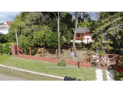 LOTE 002 - Um Imóvel na Rua Eurico Gaspar, em Imbé RS