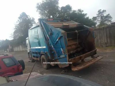 LOTE 001 - UM CAMINHÃO COMPACTADOR DE LIXO, MARCA IVECO, MODELO  EUROCARGO 170E22, COR BRANCA, PLACAS ISF-8933, ANO/MODELO 2011/2011, RENAVAM 00344732479