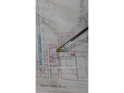 LOTE 001 - UM TERRENO COM EDIFICAÇÃO, MEDINDO 1200M² (40MX30M), NA RUA JOÃO BORGES DELFINO, SANTO ANJO DA GUARDA, ÀS MARGENS DA BR-101, TRÊS CACHOEIRAS/RS.