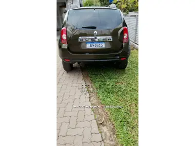 LOTE 001 - VEÍCULO RENAULT/DUSTER 1.6 E 4X2, PLACAS IUW-6G15, ANO 2013, MODELO 2014, COR VERDE, ÁLCOOL/GASOLINA, RENAVAM 586889973, CHASSI 93YHSR7P5EJ921727