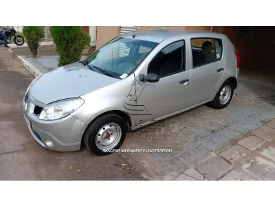 LOTE 002 - VEÍCULO RENAULT/SANDERO AUT 10 16V, PLACAS MFR-0C34, ANO 2008, MODELO 2009, COR PRATA, ÁLCOOL/GASOLINA, RENAVAM 971521859, CHASSI 93YBSRORH9J100005