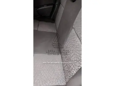 LOTE 001 - VEÍCULO RENAULT/DUSTER 1.6 E 4X2, PLACAS IUW-6G15, ANO 2013, MODELO 2014, COR VERDE, ÁLCOOL/GASOLINA, RENAVAM 586889973, CHASSI 93YHSR7P5EJ921727