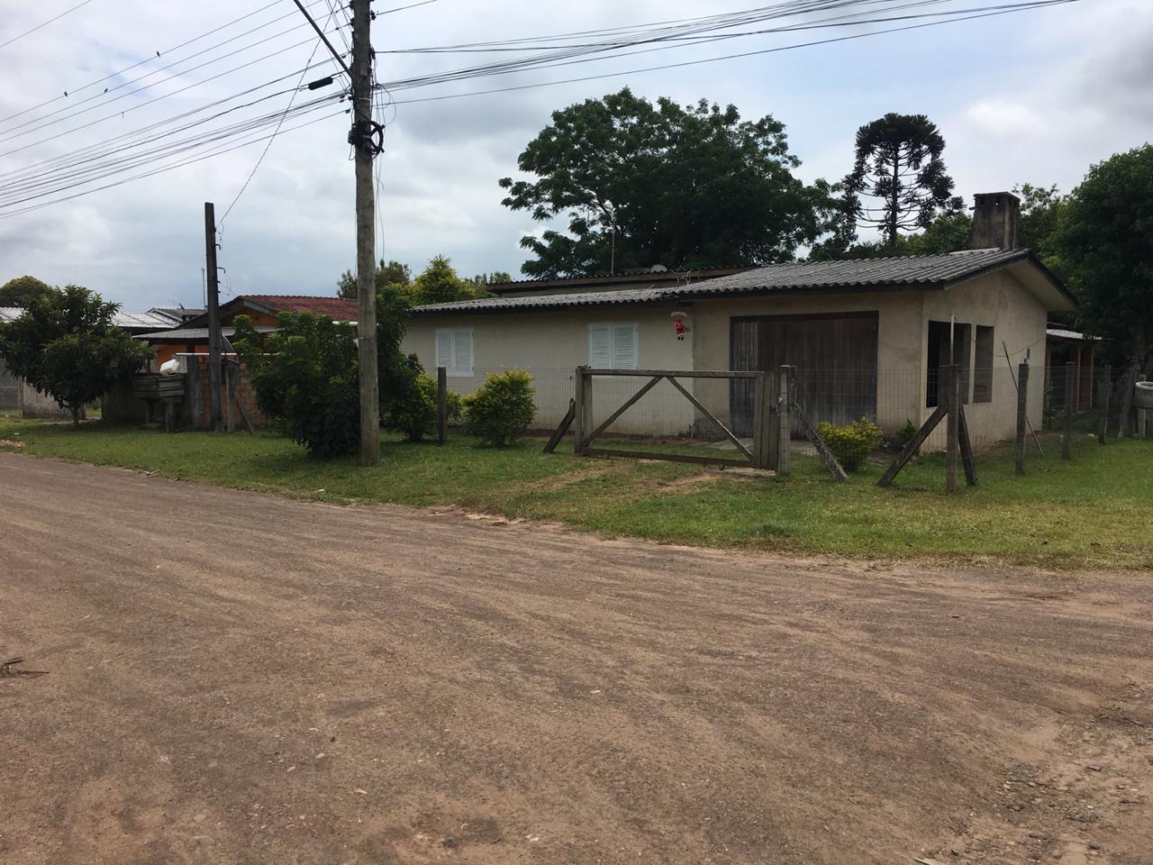 Terreno, com Edificação (Casa), no São Braz, em Torres/RS