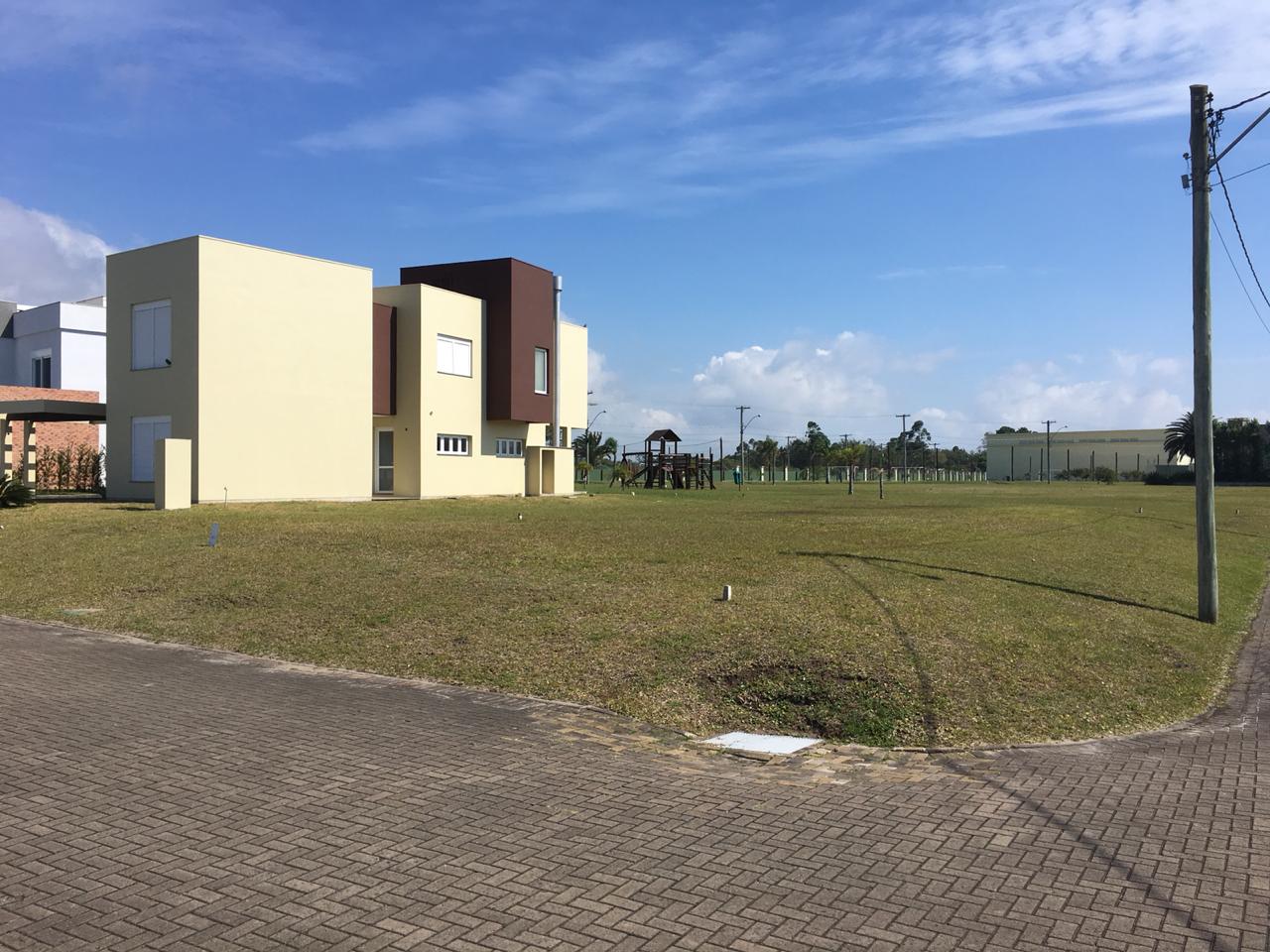 Terreno no Cond. Ocean Side na Itapeva em Torres/RS