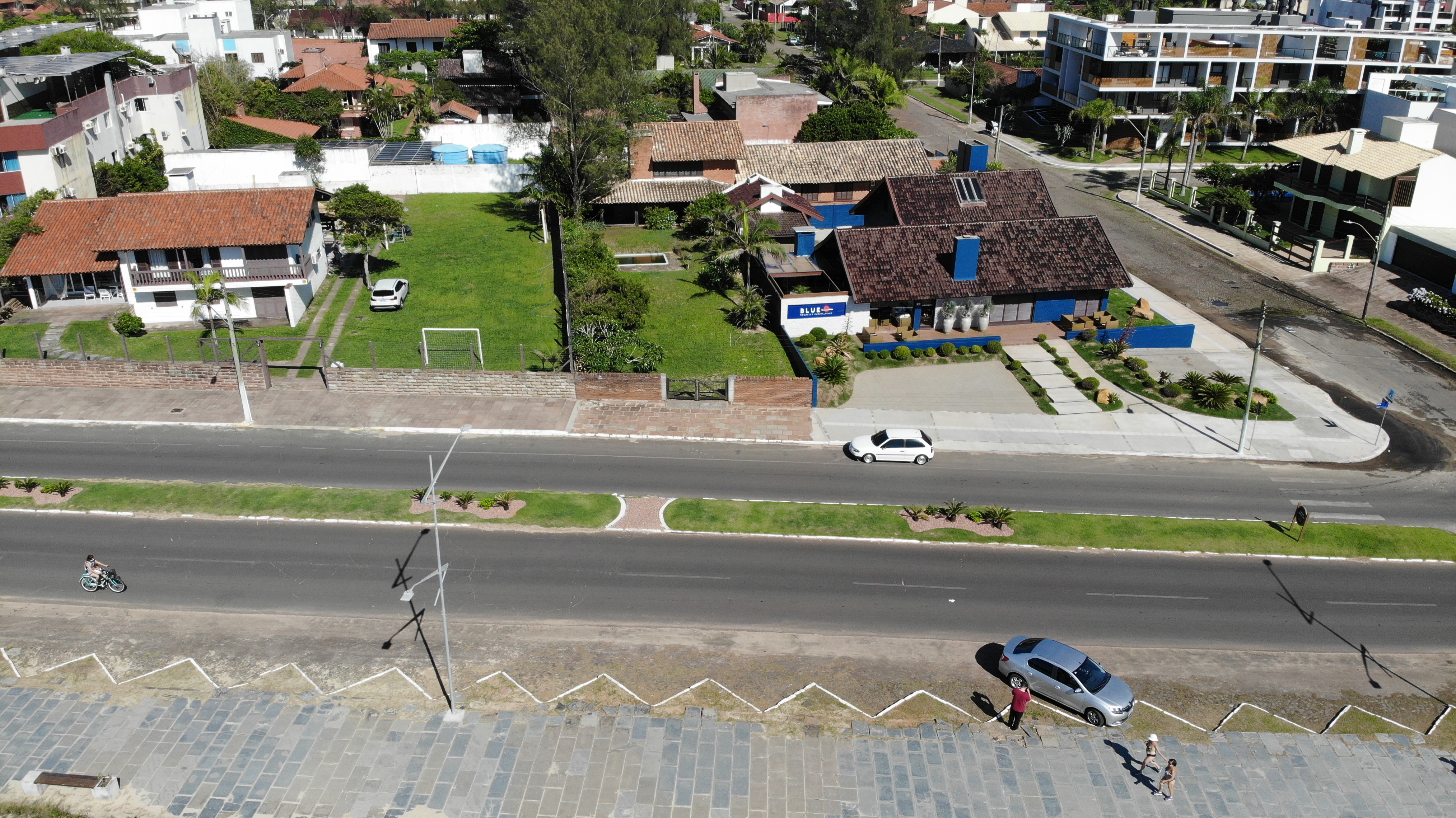 Terreno Urbano na Avenida Beira Mar, lote 17 Quadra 30-P, em Torres/RS