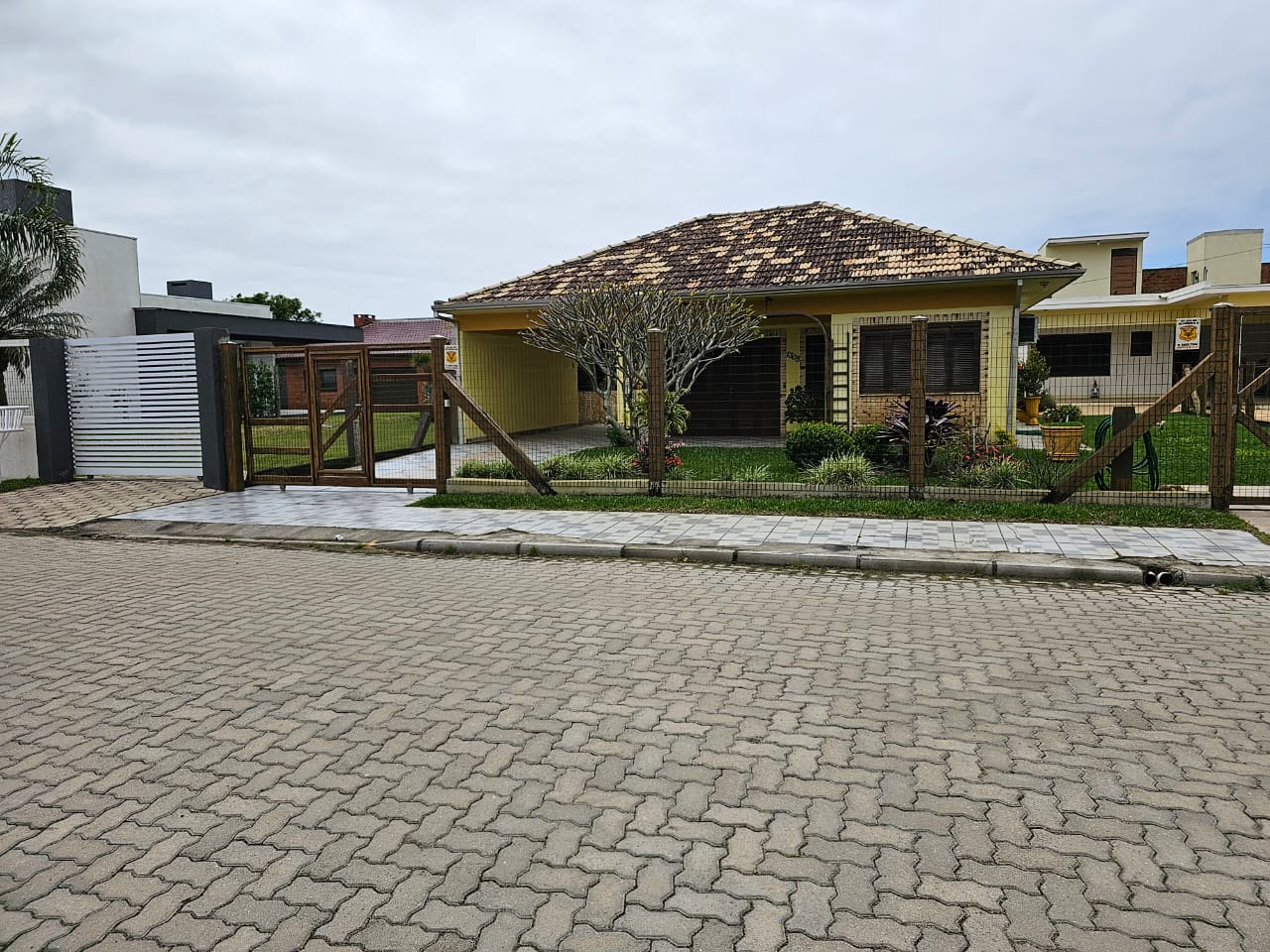 Foto 1
