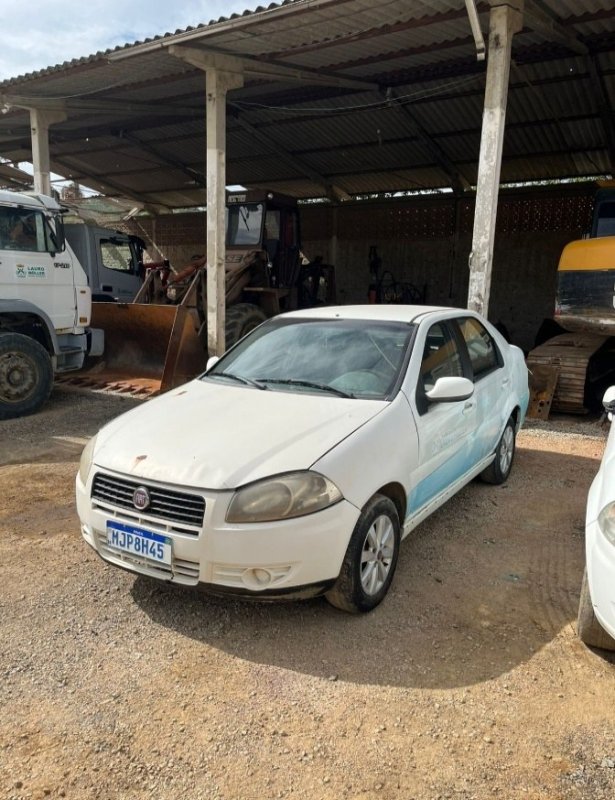 LOTE 001 - FIAT SIENA EL FLEX