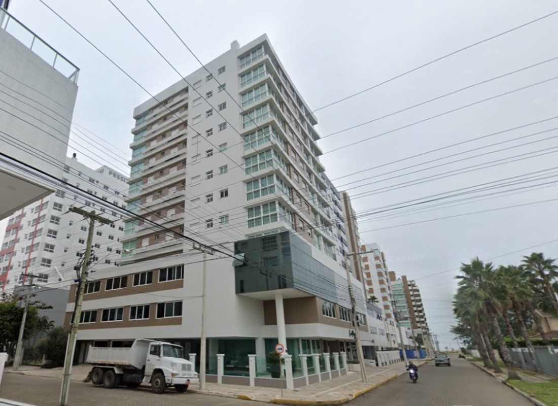 LOTE 001 - APARTAMENTO Nº 404 E BOX DE GARAGEM Nº 14 DO EDIFÍCIO RESIDENCIAL LA PLAGE, NA RUA UBATUBA, Nº 301, NA CIDADE DE CAPÃO DA CANOA/RS