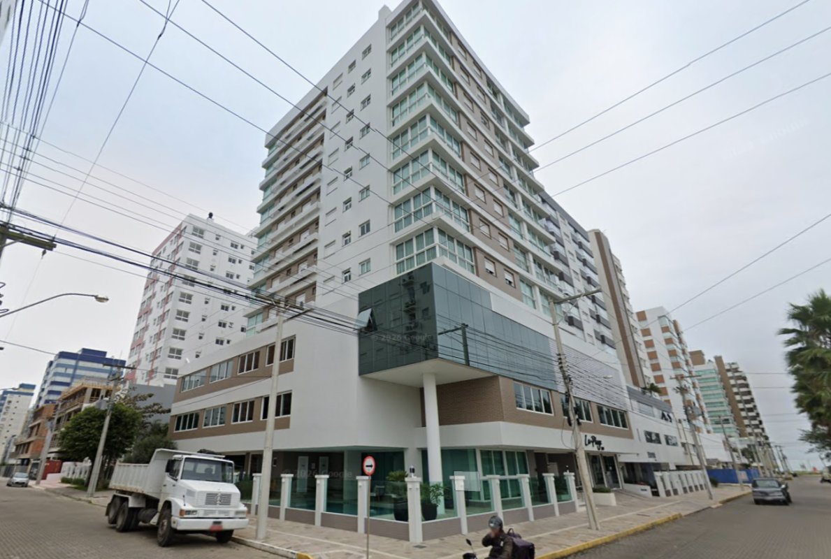 Apartamento em leilão em Capão da Canoa